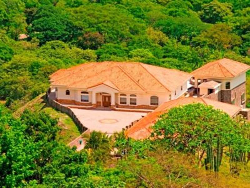 7 bed Single Family Homes For Sale in Playas Del Coco, Guanacaste - 1